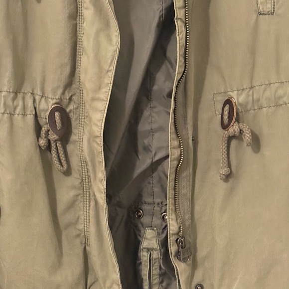 H&M Olive Utility Jacket, size 6 - Picture 4 of 5